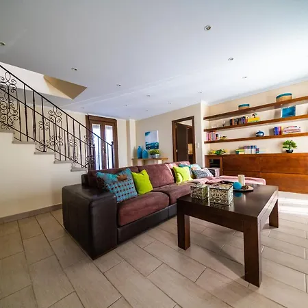 Vivienda Exclusiva Y Centrica *