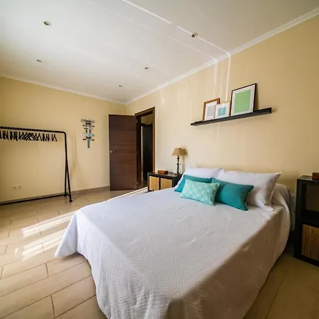 Vivienda Exclusiva Y Centrica Vakantiehuis Villanueva De Arosa